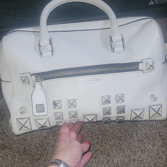 MARC JACOB'S - Picture 1 of 10